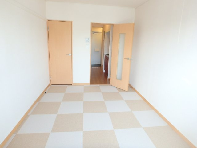 元住吉桜下の寝室|他のお部屋の参考写真となります。