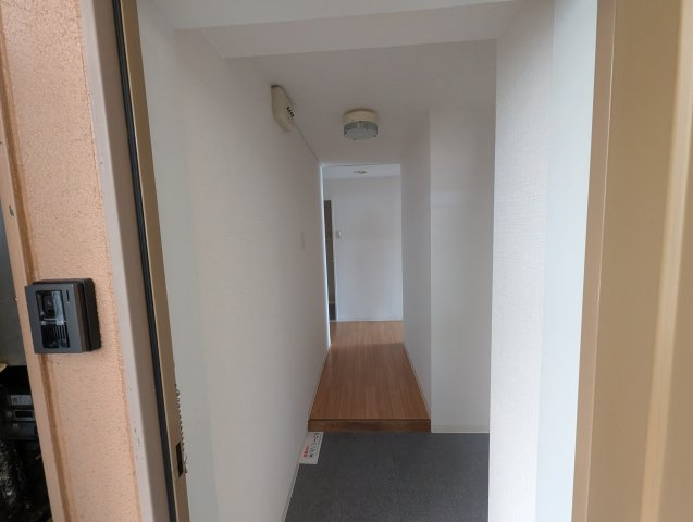 ホワイトハイツカドタの内装