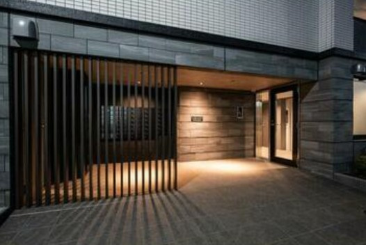 CREATIF池袋のエントランス
