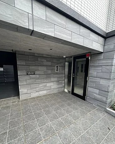 CREATIF池袋のエントランス