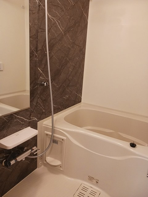 ヒルズ　ガーデンの浴室|バス