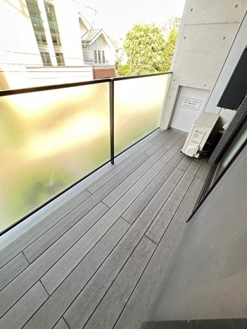 カスタリア目黒長者丸のバルコニー