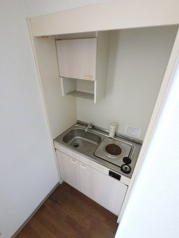 富士マンション若宮 6978816343のキッチン