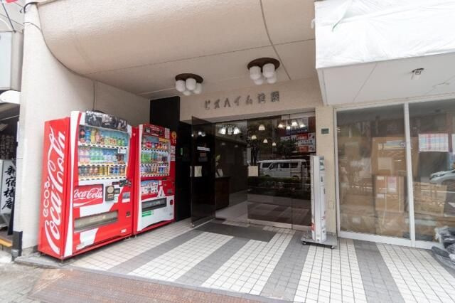 ビスハイム池袋のエントランス