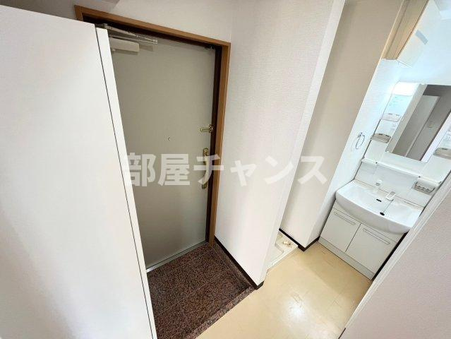 アーバンフラッツ伏見の玄関