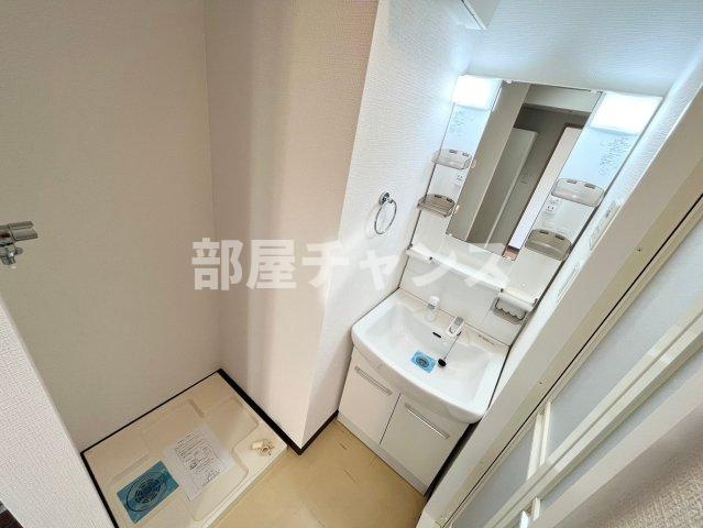 アーバンフラッツ伏見の独立洗面台