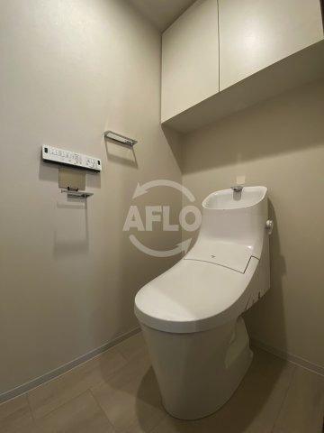 プレミストタワー靭本町　明治小学校区のトイレ|プレミストタワー靭本町　温水洗浄便座