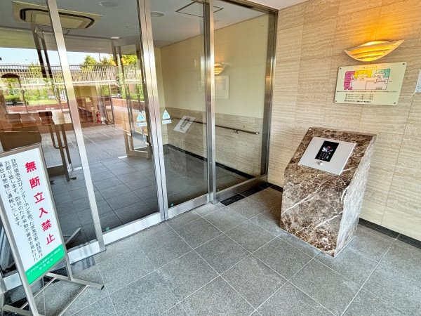 オートロックが完備されていますので安心です
