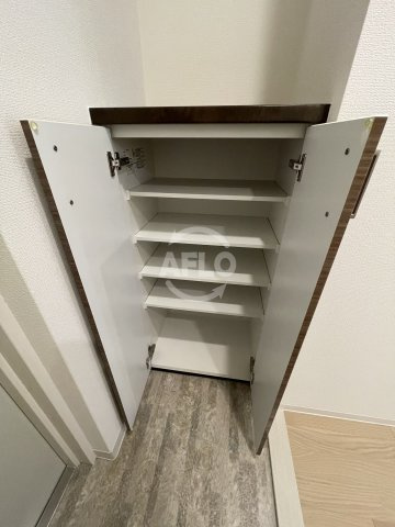 レオンヴァリエ福島野田の収納|レオンヴァリエ福島野田　シューズボックス