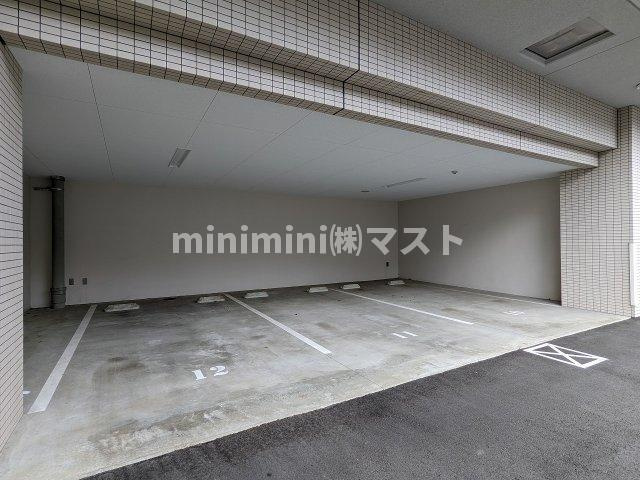 ファーストフィオーレ福島野田Ⅱの駐車場