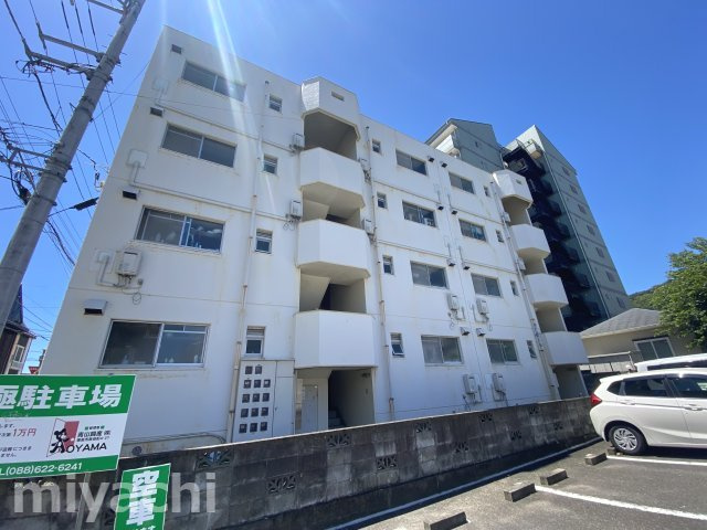 クオリア鷹匠町