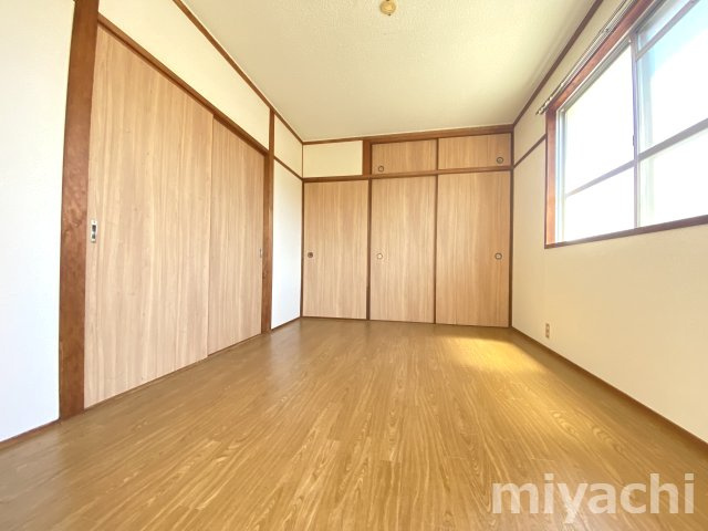 クオリア鷹匠町の洋室