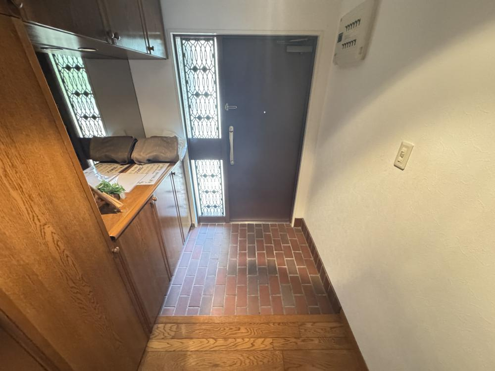 フォーシーズンズ芦屋の玄関