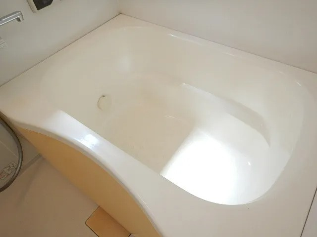 フルール岡本の浴室