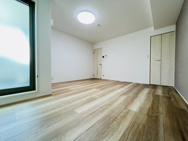 【寝室】フジパレス西宮甲東園Ⅰ番館