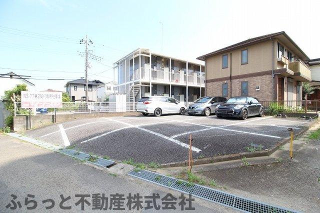 グランドパレスNS-77の駐車場|駐車場完備です