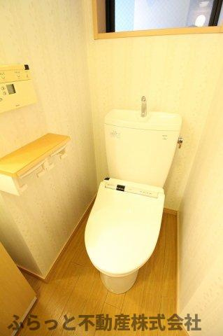 グランドパレスNS-77のトイレ|落ち着いたトイレです