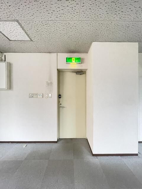 中町武井ビルの寝室