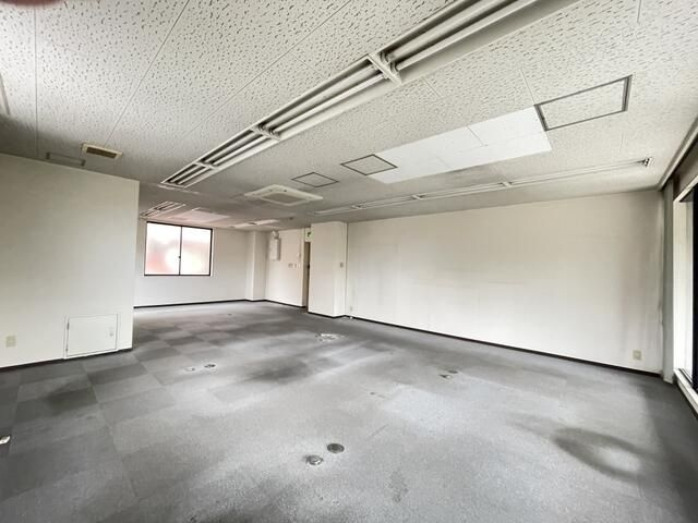 中町武井ビルの寝室