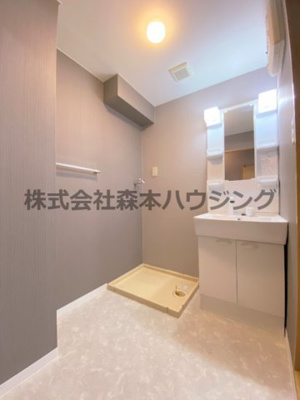 【洗面所】 | 　カサベルデ交野 | 使いやすい洗面所です