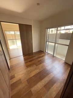 神戸市東灘区御影塚町４丁目の賃貸マンションの居間・リビング