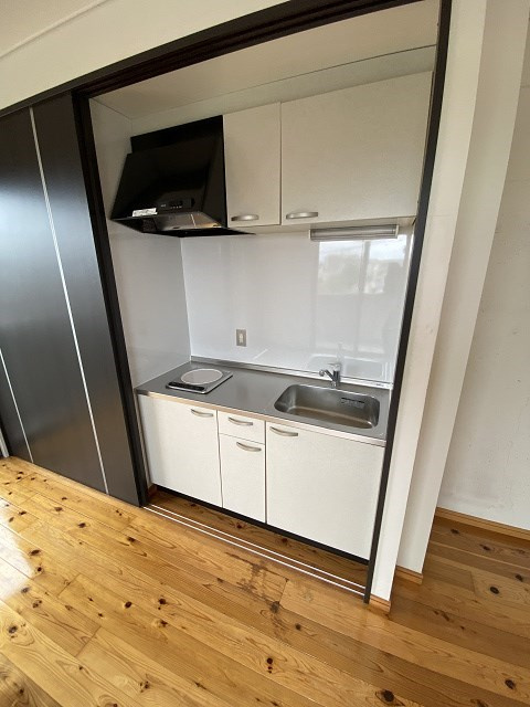 西宮市高木西町の賃貸マンションのキッチン