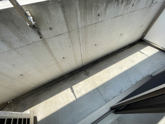 西宮市高木西町の賃貸マンションのバルコニー
