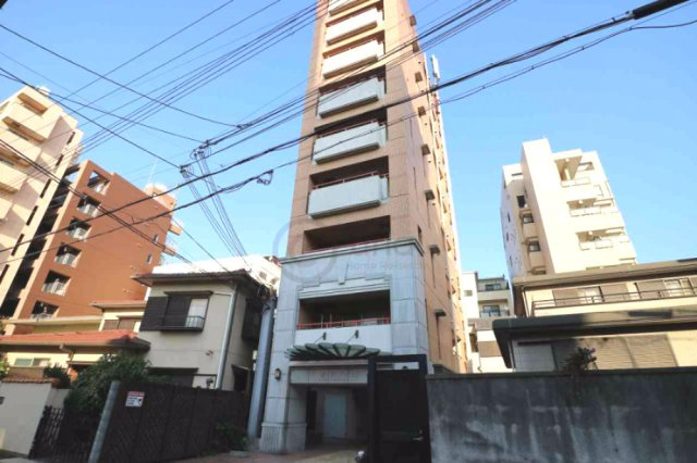 神戸市東灘区深江本町１丁目の賃貸マンションの外観