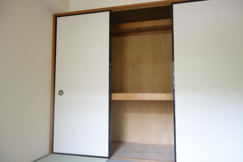 神戸市中央区坂口通７丁目の賃貸マンションの収納