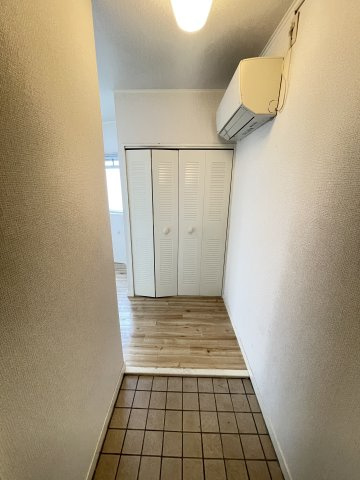神戸市灘区永手町３丁目の賃貸マンションの玄関