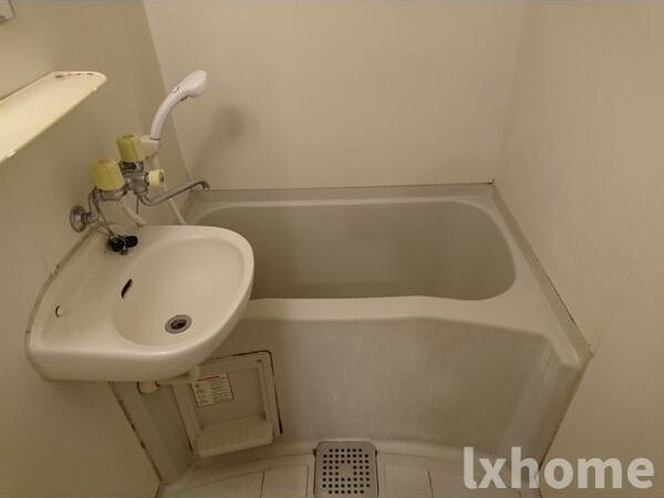 アルビヨン千里丘の浴室|日々の疲れを癒すお風呂付です