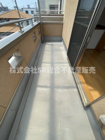 中新開１丁目中古戸建のバルコニー|南向きバルコニーで洗濯物が乾きやすいです！