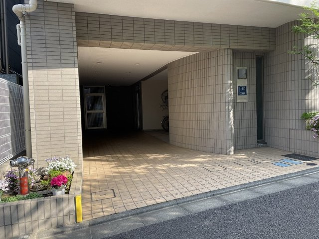 ルフェール文京のエントランス
