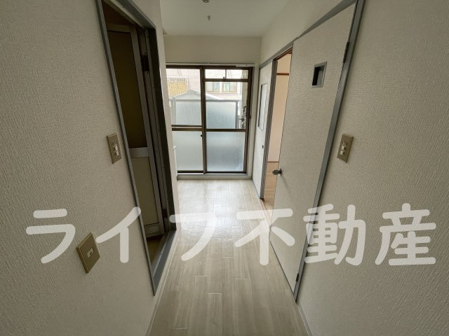 八戸ノ里プラザの内装