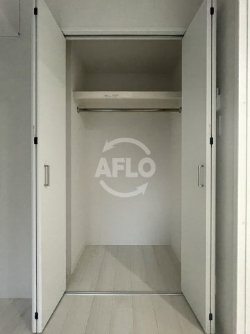 エルベコート梅田ウエストの収納|グリュックメゾンF-SAGISU（グリュックメゾンエフサギス）クローゼット