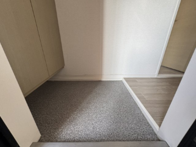 サニーコートBの玄関|※別部屋同間取りのお写真となります。参考にご覧くださいませ。