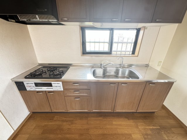 水戸市鯉淵町中古戸建のキッチン