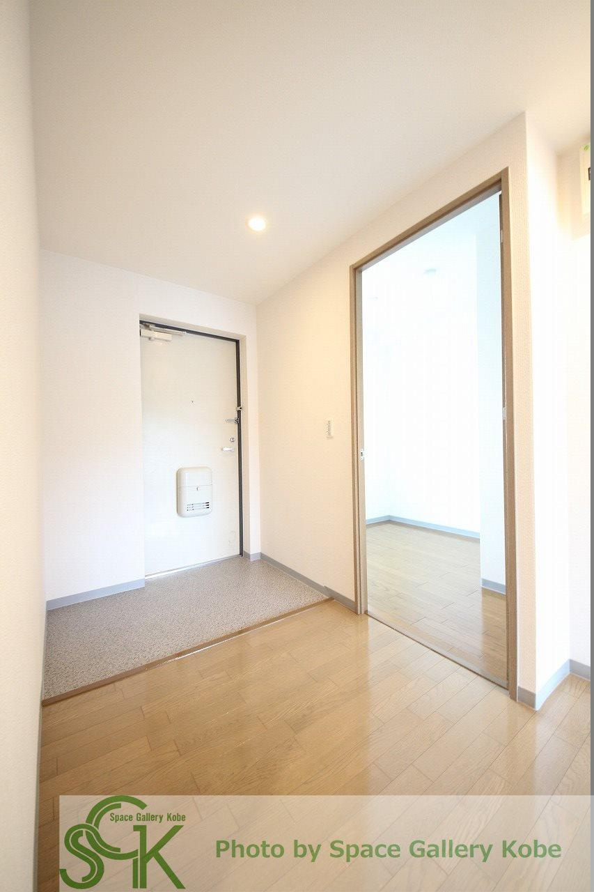 井吹東シティコートの玄関|※お部屋により仕様が異なる場合があります。