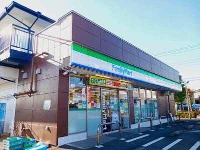 【周辺】 | リヴィエール　ゴトウ | ファミリーマート富士増川新町店まで750m