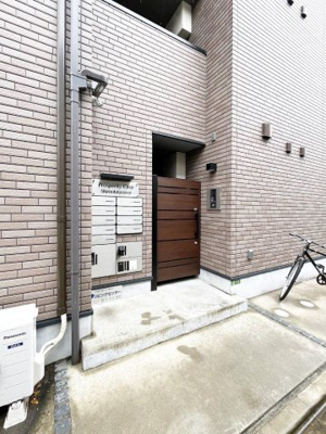 【エントランス】 | プロスペリティ・カーサ下北沢
