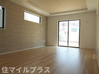 【居間・リビング】 | 郡山市富久山町福原新築一戸建て4棟 | ゆったりとした居間です