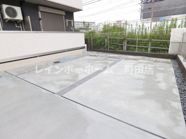 プルミエール※初期費用分割あと払いサービス利用可能物件の駐車場