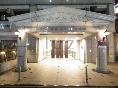 グリフィン横浜山下公園弐番館のエントランス