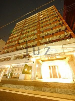 グリフィン横浜山下公園弐番館の外観