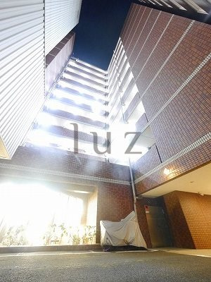 グリフィン横浜山下公園弐番館の外観