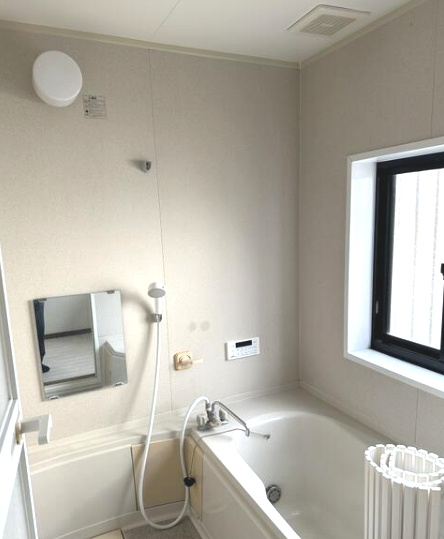 山武市井之内　中古戸建の浴室|令和5年外壁リフォーム済み システムキッチン 2階にもトイレ山武市立緑海小学校徒歩約14分
