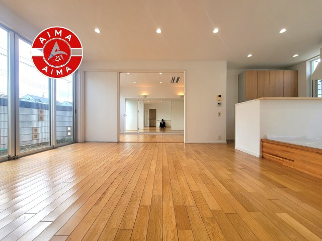 福岡市早良区原6丁目の居間・リビング|多くの時間を過すことになるリビングだからこそ、いつも穏やかな空間・解放感が味わえ毎日が充実します。