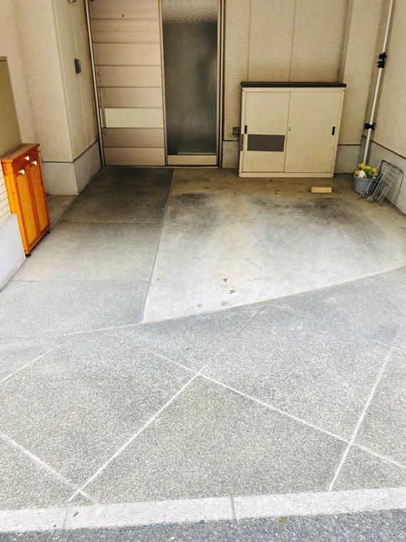 恵比寿戸建の駐車場