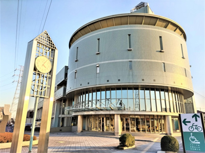 川口市役所　鳩ケ谷支所まで300ｍ