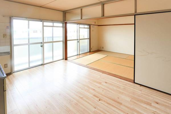 【居間・リビング】 | ビレッジハウス三橋2号棟 | ビレッジハウスの同一物件・同一タイプの間取りの写真です